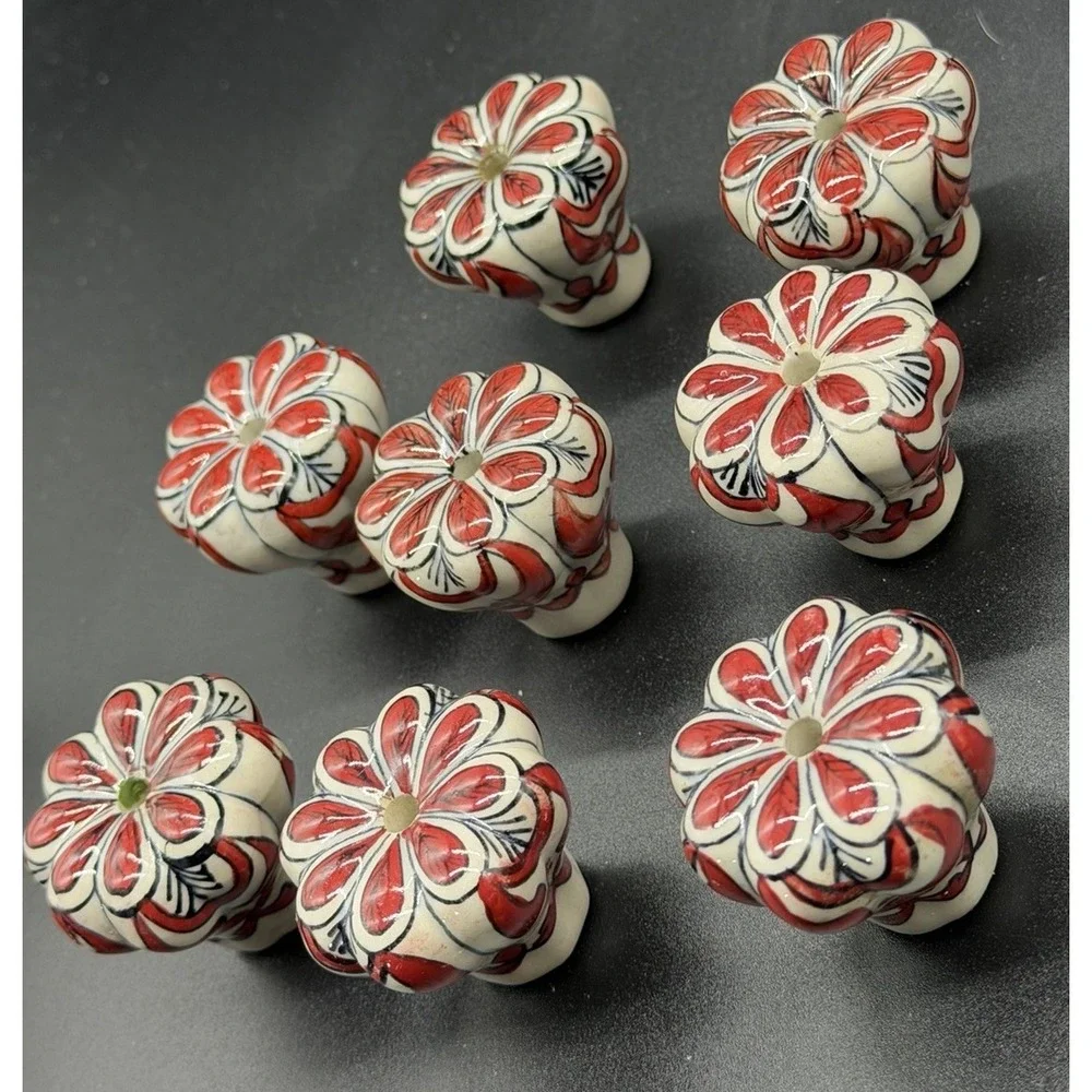VTG Flower Shaped Ceramic Hand Painted Floral Drawer Knobs  With Bolts  Set Of 8